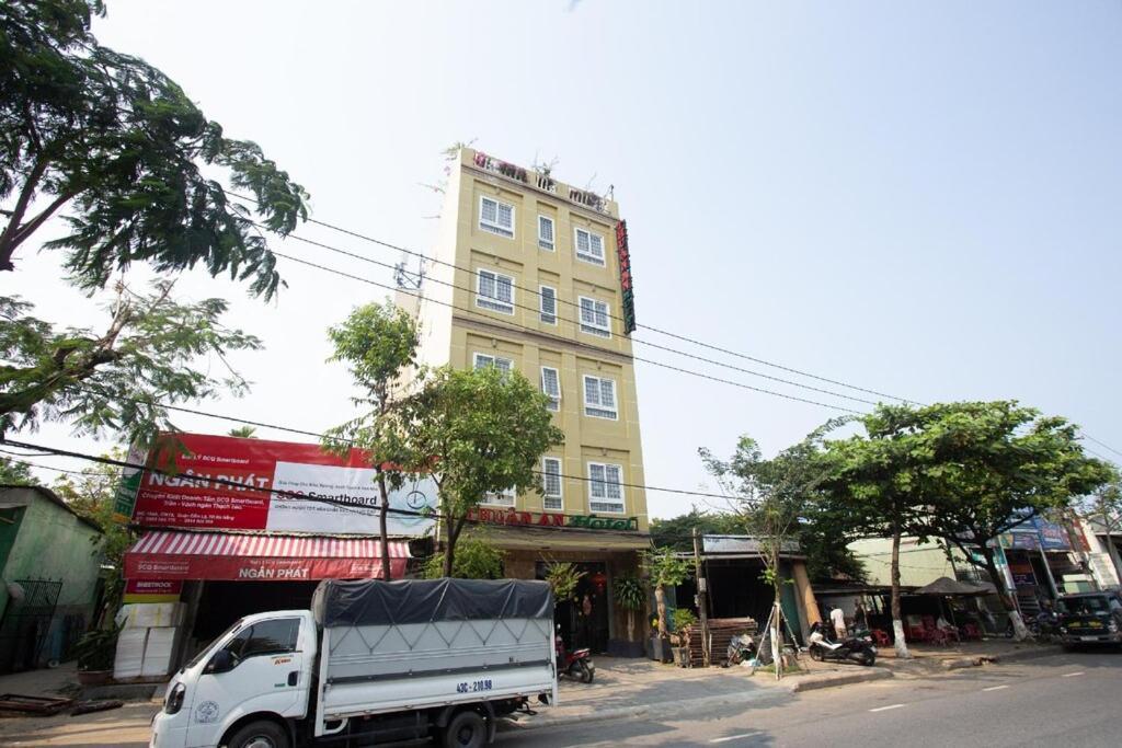 Thuan An Hotel Дананг Экстерьер фото