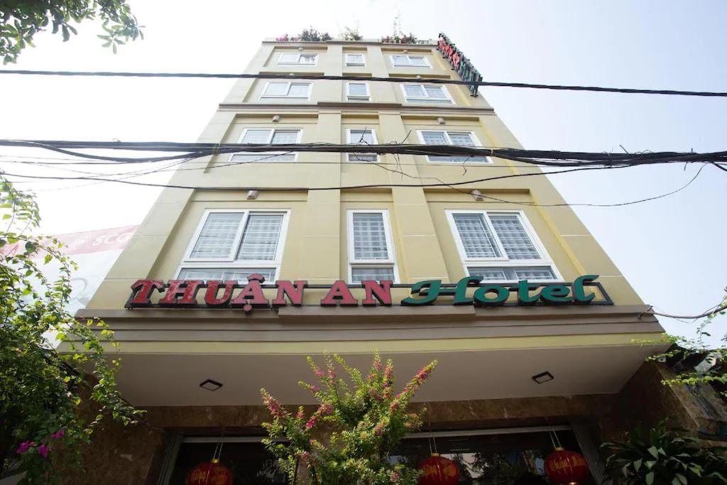 Thuan An Hotel Дананг Экстерьер фото